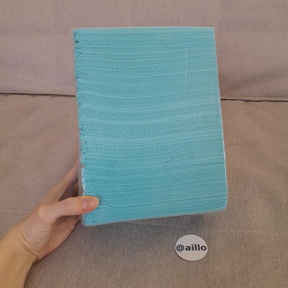 125 pcs Patient Bibs / Dental Bibs - Picture 8 of 10